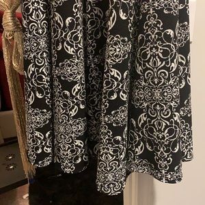 Plus sized A-line black and white dress